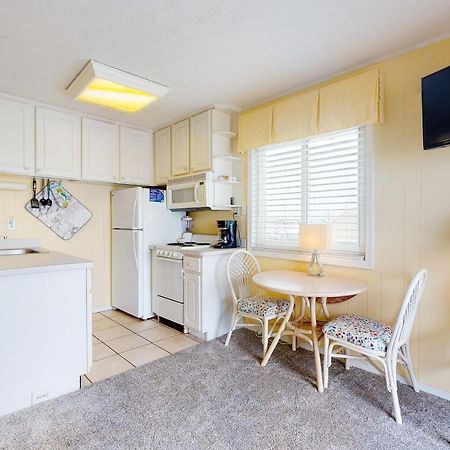 Beachfront Blessing Myrtle Beach Bagian luar foto